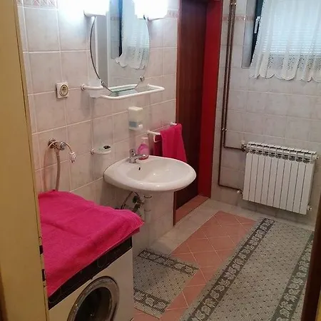 Apartament Bozic *